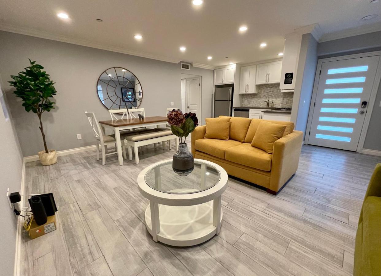 Stylish Hollywood Townhouse - Ideal Location Los Angeles Bagian luar foto